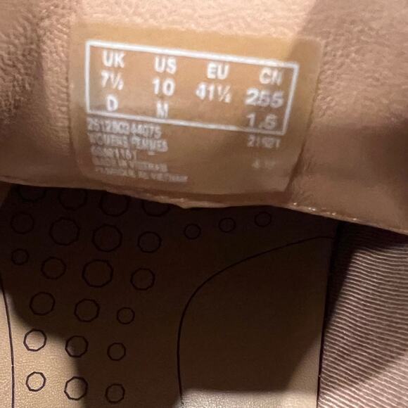 Clarks Amberlee Crest Suede Sneaker Size 10 - Picture 7 of 8